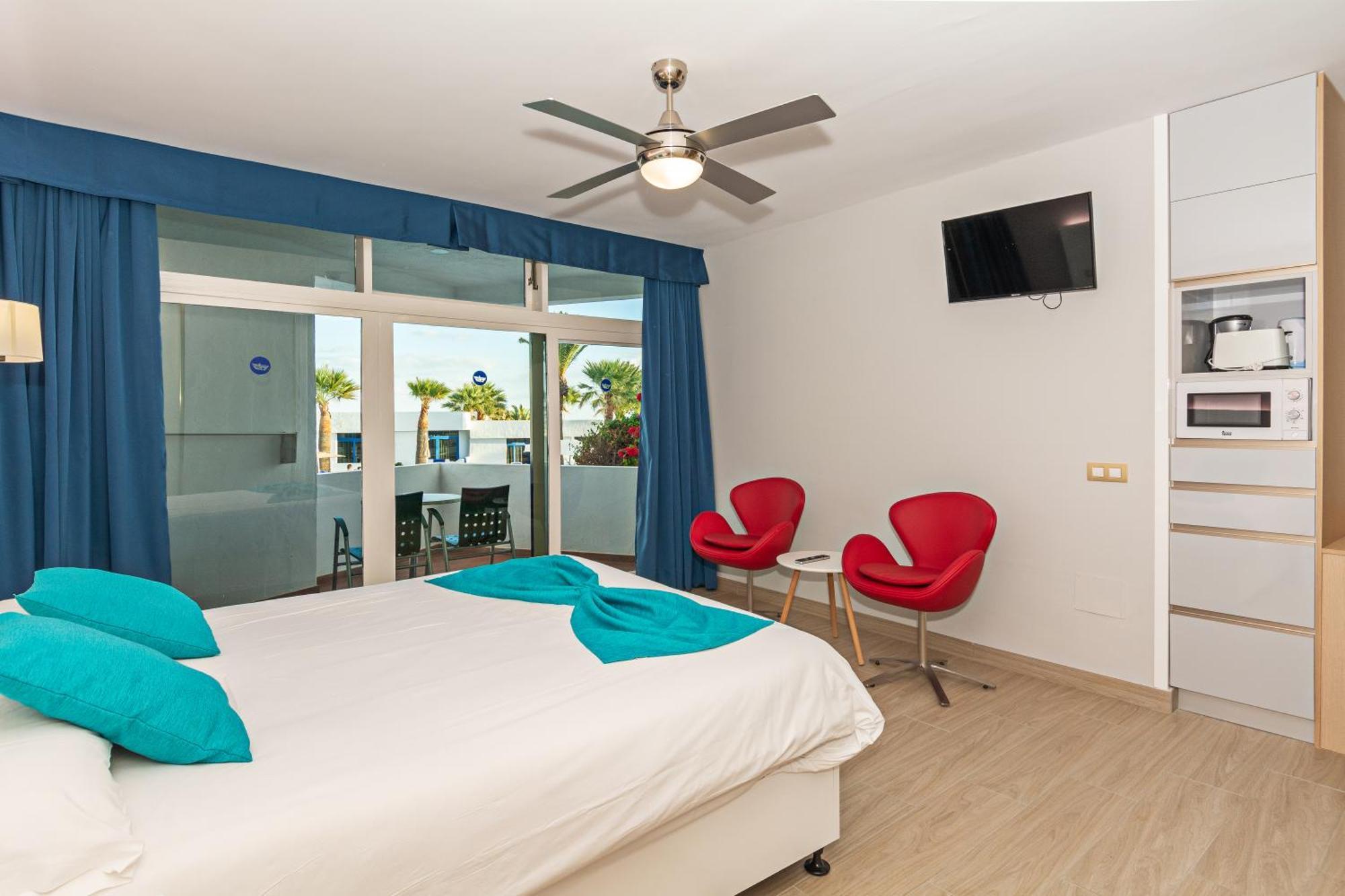 Apartamentos Panorama Adults Only Puerto del Carmen  Buitenkant foto