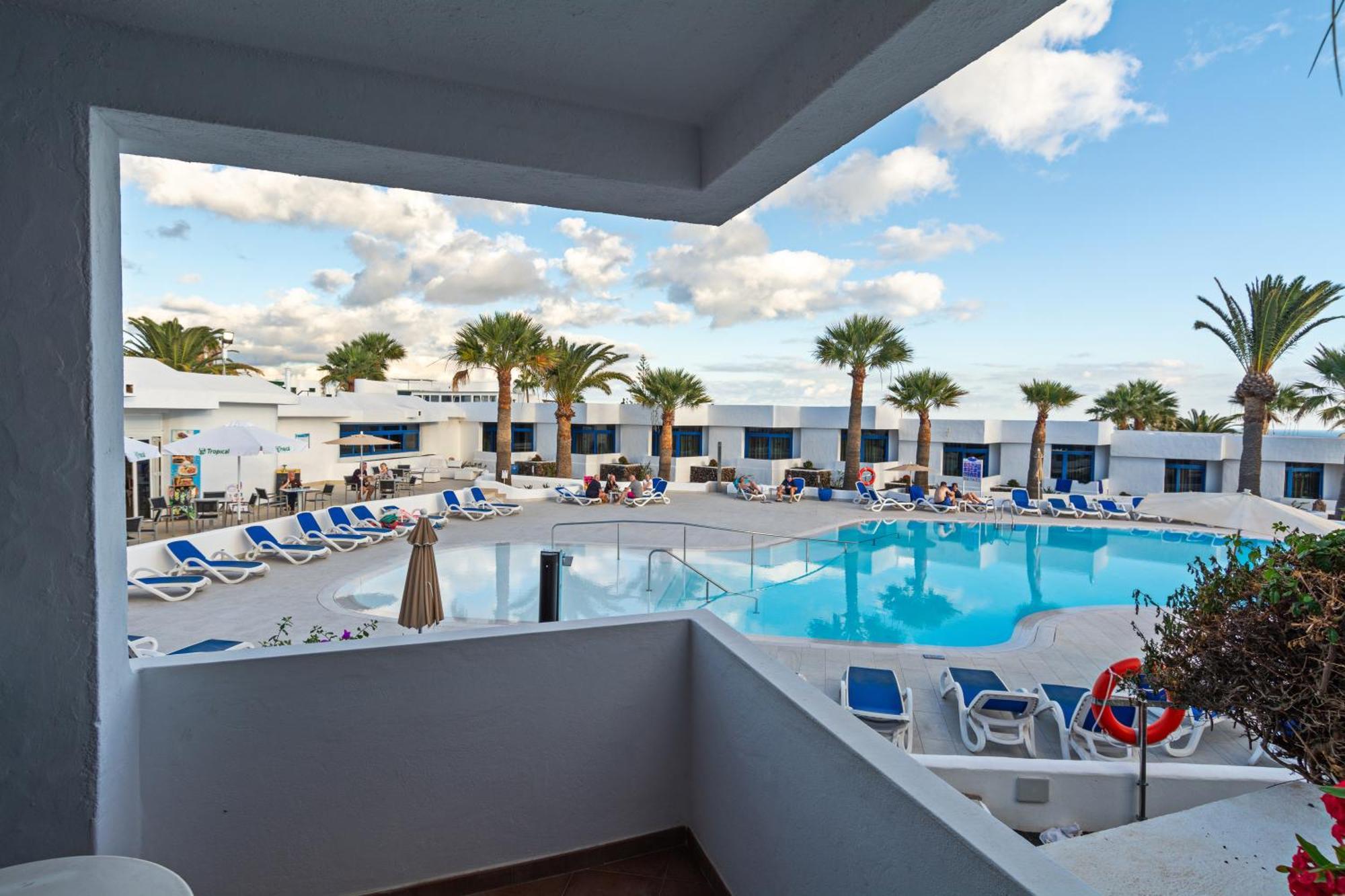 Apartamentos Panorama Adults Only Puerto del Carmen  Buitenkant foto