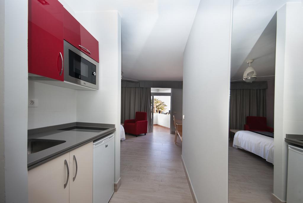 Apartamentos Panorama Adults Only Puerto del Carmen  Buitenkant foto